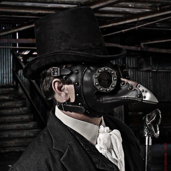 Steampunk Plague Doctor Mask "Dr. Beulenpest"