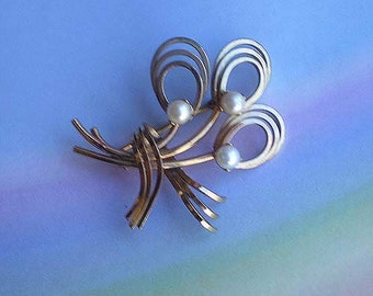 Vintage 60s Gold Filled Pin Cultured Pearls 1/20 12K GF