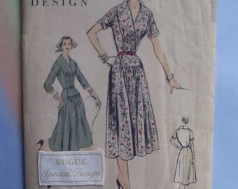 Vintage 50s Vogue Special Design Dress Pattern 36 30 39 with Label