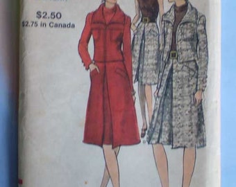 Vintage 70s Dress and Jacket Uncut Vogue Pattern 36 27 38