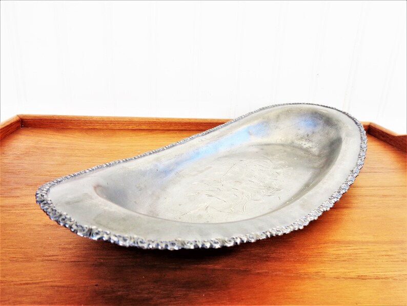 Vintage Antique Bread Bowl Tray Silver Plate Metal Home Living Trays Kromasol Com