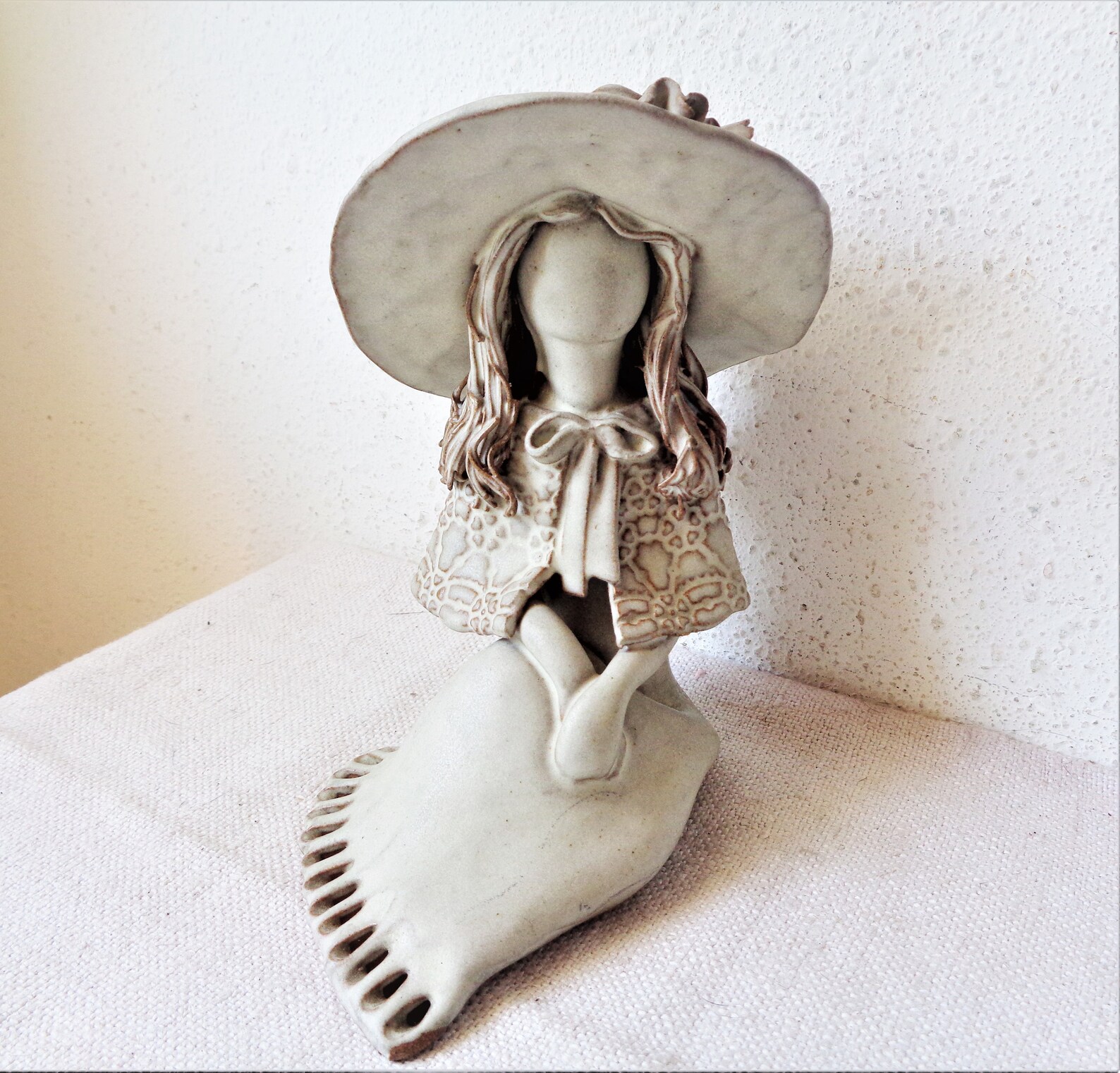 Vintage sculpture ceramic faceless lady original veronica Etsy