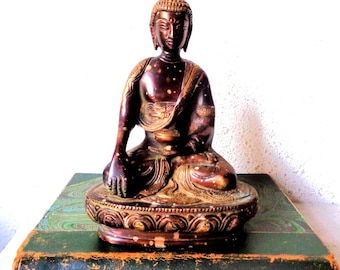 Vintage brass Buddha sculpture, metal sitting figure