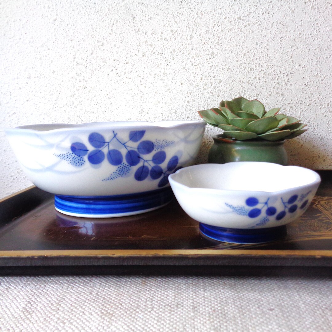 Vintage Asian Rice Bowl Blue Leaf Japan - Etsy