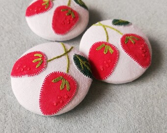 Vintage Strawberry Applique en borduurwerk Tafel linnen Broche