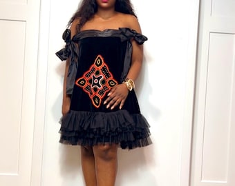 Classic and Elegant Hand-Embroidery Toghu Dress - African Traditional Wear for Women - Cameroonian Cultural Outfit - Bamenda Elegant Dress