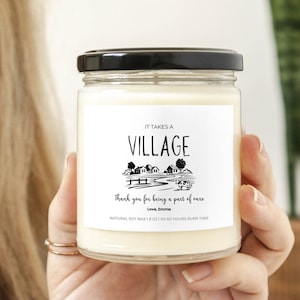 パーソナライズされたIt Takes a Villageキャンドルギフト チャイルドケアワーカーギフト 私たちのヘルパーの一員になってくれてありがとうギフト 感謝のギフト