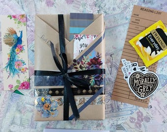 Mystery Wrapped Book Gift – Blind Date with a Book, Reading Goodies