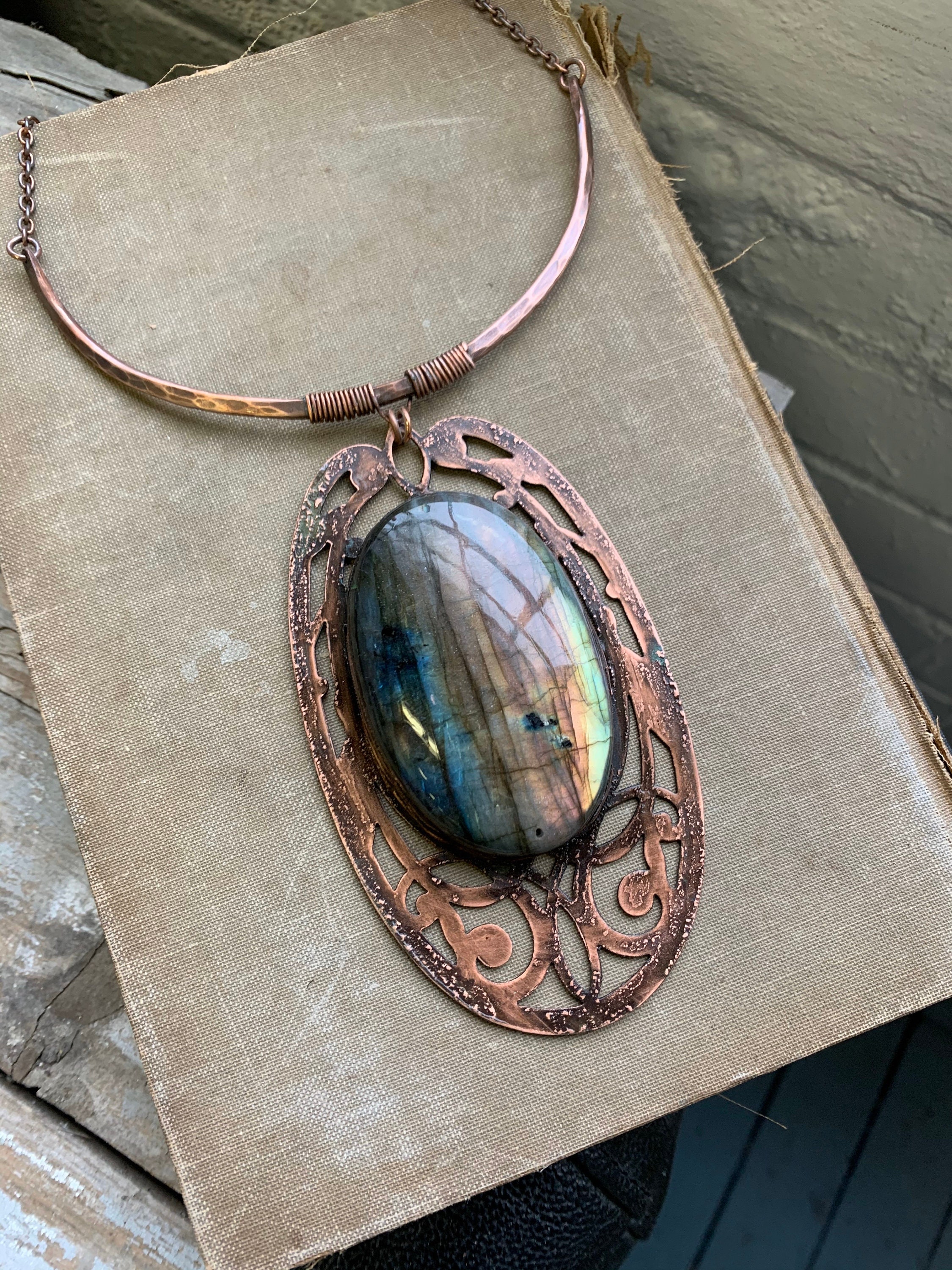 Statement Necklace / Labradorite Necklace / Labradorite Pendant