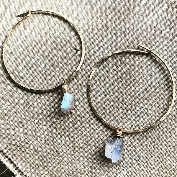 Hoop Earrings with Charm / Hammered Brass / Raw Labradorite / Boho Jewelry / Gifts for her / Thin Hoops / hammered  / Daniellerosebean