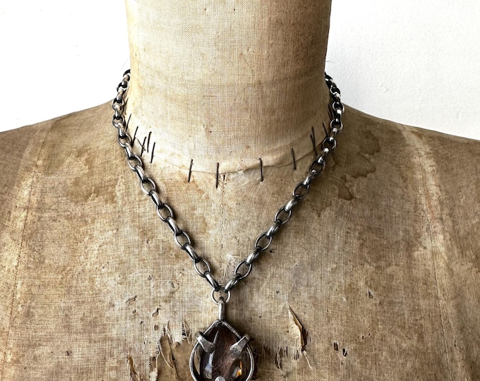 chonky Quartz Necklace