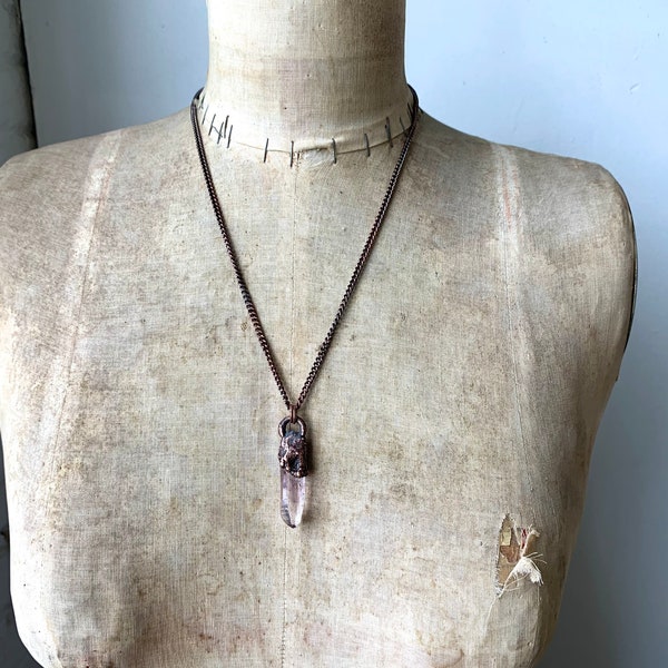 Raw Amethyst Hanger / Lavendel Crystal Ketting / Healing Stones / Antieke Koperen Ketting / daniellerosebean / sieraden / februari Geboortesteen