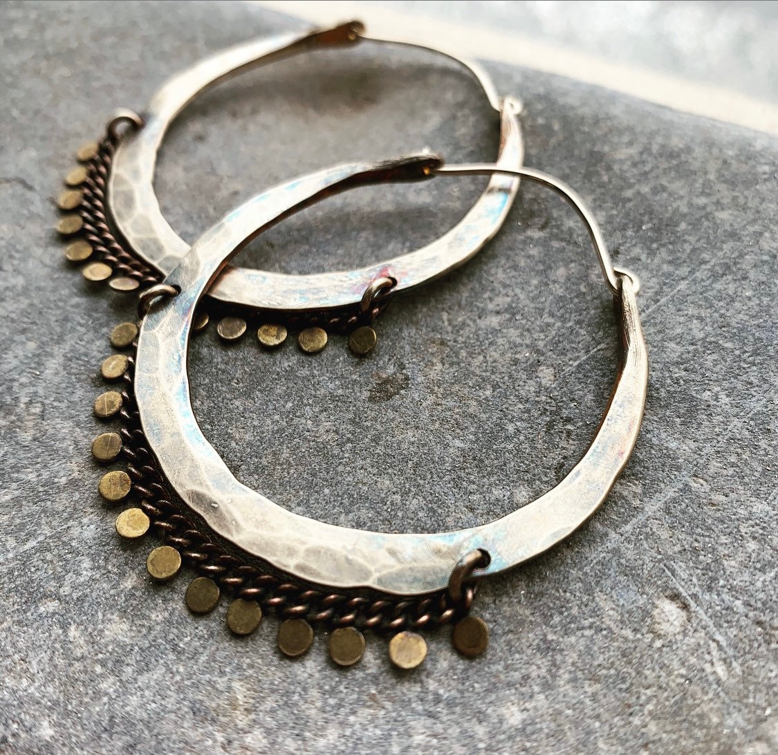 𝙵𝚛𝚒𝚗𝚐𝚎 𝙷𝚘𝚘𝚙 𝙴𝚊𝚛𝚛𝚒𝚗𝚐𝚜