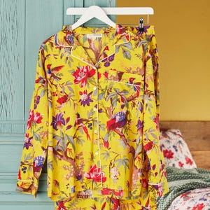 Handmade Bird of Paradise Pyjamas – Tropical Yellow Cotton Nightwear