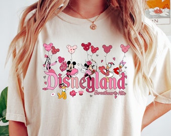 Disneyland Hearts Shirt, Disneyland Valentines Sweater, Mickey And Friends Valentine Sweatshirt, Valentines Day Sweatshirt, Disneyland Shirt