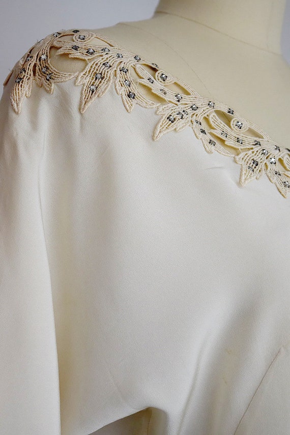 vintage 1940's ecru lace & rhinestone blouse - image 6