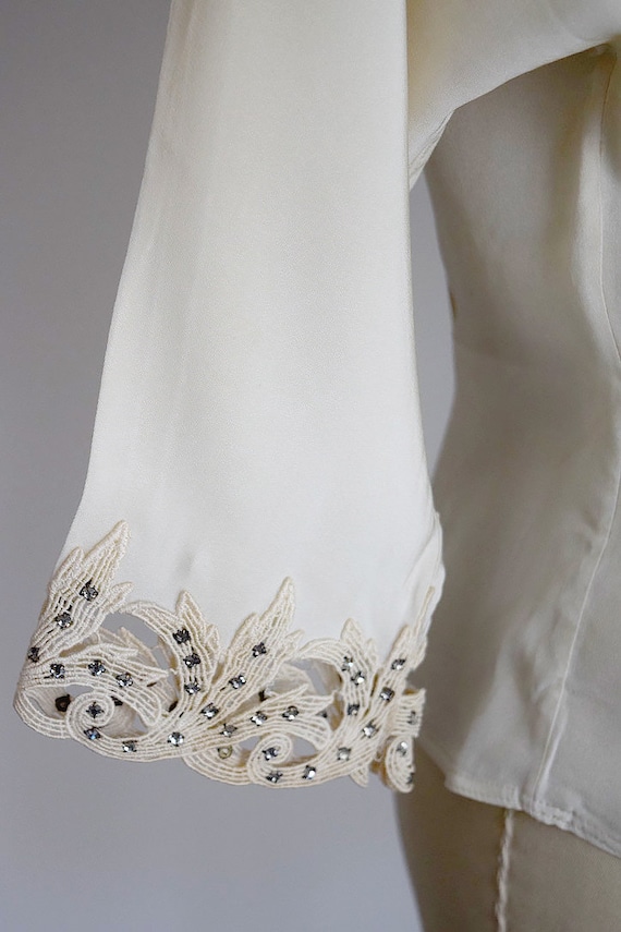 vintage 1940's ecru lace & rhinestone blouse - image 7