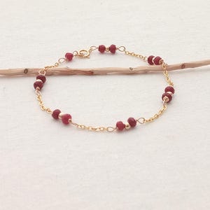 Ruby Bracelet. 14k Gold Filled ruby bracelet for leisure women. Healing energy bracelet. Dainty July birthstone bracelet. Real ruby bracelet