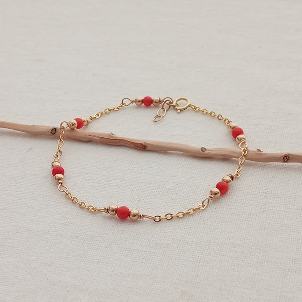 Coral Bracelet. 14k Gold Filled red coral bracelet for luxury women. Red natural coral. Adjustable. Amulet red coral gold filled bracelet