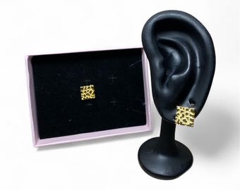 Pendientes de botón cuadrados con corte de diamante, chapados en oro amarillo