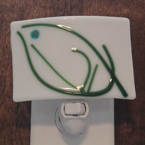 Bird Night Light made with Stringers, Fused Glass Night Light, Bathroom Night Light, Baby&#39;s Room, Bird Lover Night Light, Gift for Mom