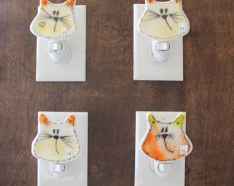 Cute Cat Night Light, Cat Nightlight, Feline Night Light, Cat Lovers Gift, Gift for Teacher, Kids Room,72-75