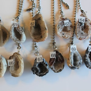 Natural Geode Agate Fan Pull, Stone Light Pull, Half Geode, Ceiling Fan Pull, Agate, Light Pull Chain, Agate 60-70