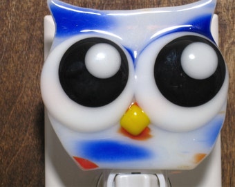 Fused Glass Owl Nightlight- Patriotic Owl Nightlight - Red, White, and Blue Nightlight - Kids Night light - Nursery Lite - Nite-Owl