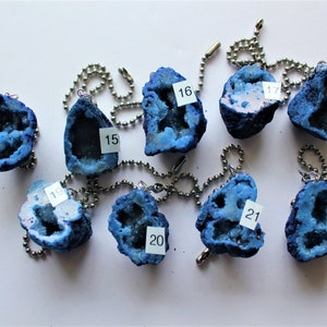 Blue Geode Agate Fan Pull, Stone Light Pull, Half Geode, Ceiling Fan Pull, Agate, Light Pull Chain, Blue, Agate Blue 14-22
