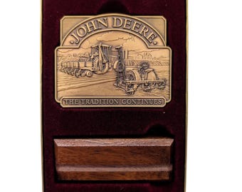 Medallón del calendario John Deere 1997