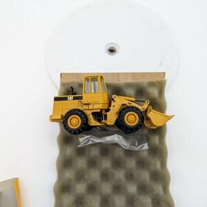 Conrad 1/50 Diecast Cat 936 Loader.