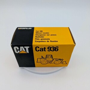 Conrad 1/50 Diecast Cat 936 Loader.