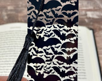 Bat Bookmark – Gothic Tassel Bookmark for Spooky Reads & Dark Academia Fans