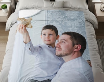Fathers Day Blanket Gift Dad and Child Throw | Piggyback Ride Autumn Forest Cozy Family Gift for Dad Birthday Personalized Keepsake Soft War
