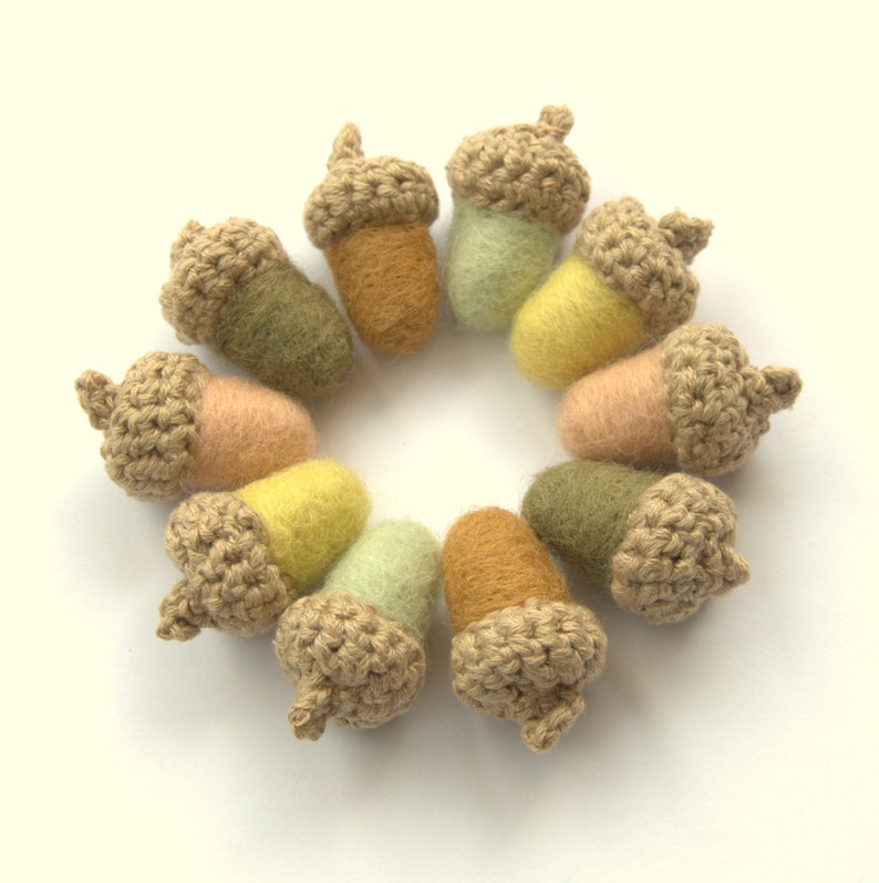10 Felted Wool Acorns Pastel Garland Bunting Cottage Core Etsy