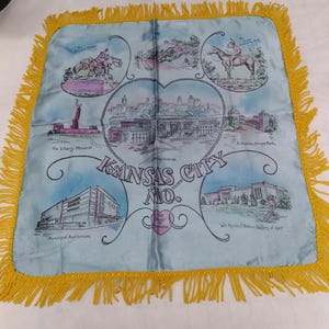 1939 World&#39;s Fair Souvenir Pillow Sham: Kansas City MO, Vintage Satin Fringe