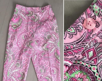 1990s Young Vintage Pink Paisley Clamdiggers Capris Briggs New York 8