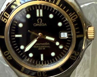 Omega Seamaster Pre Bond 18K gold Bezel 38mm Wristwatch- EXCELLENT