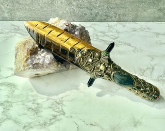 クリスタル儀式用ナイフ、手作りタイガーアイブレードムーンストーン