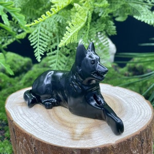 4&quot; Natural Obsidian Dog Figurines, Hand Carved Crystal Animals Sculptures for Desk Decor,  Crystal Gifts for German Shepherd  Lovers