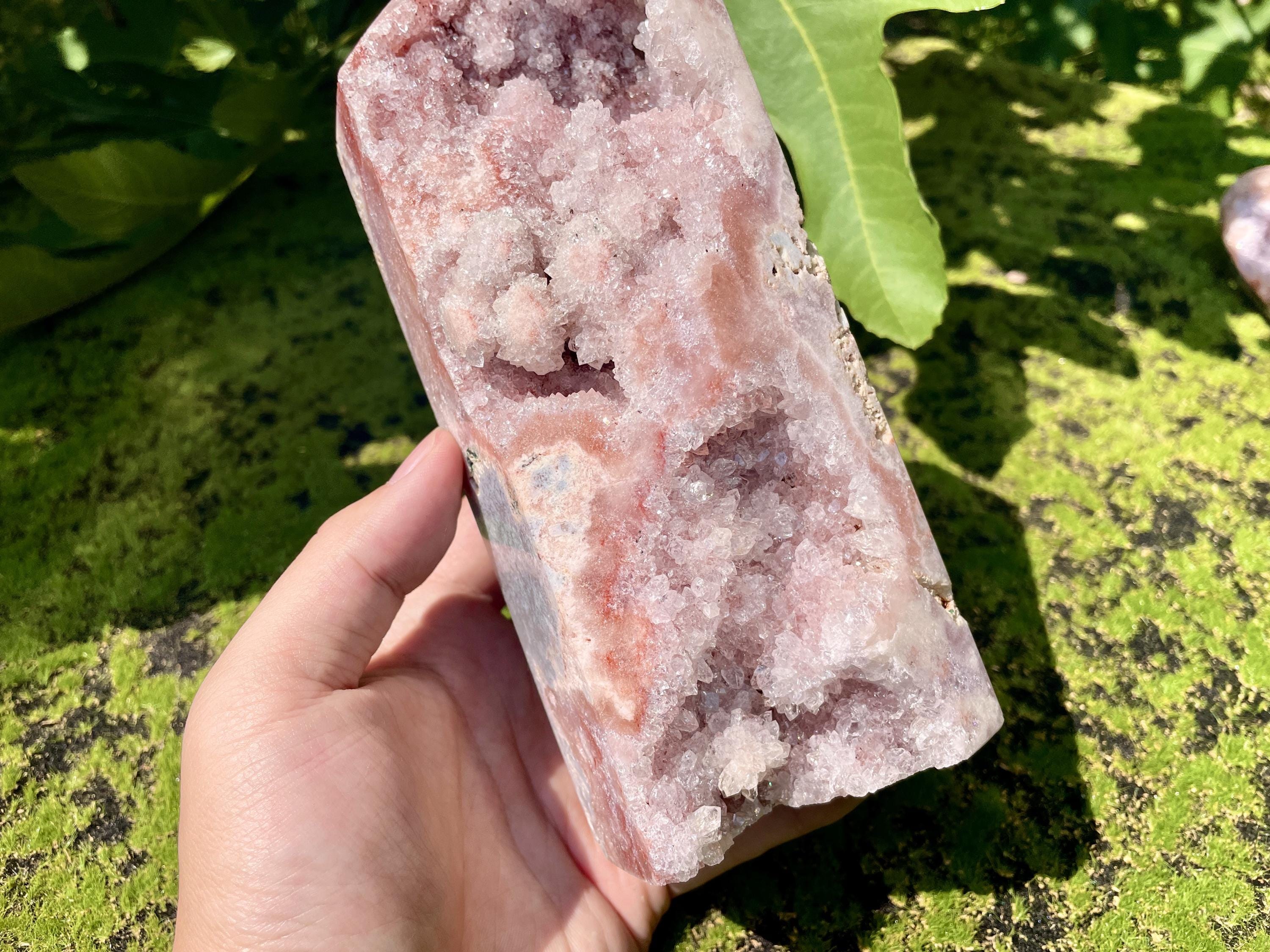 天然ピンクアメジストタワーとドゥルージークラスター、ヒーリング用