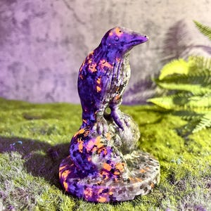 Yooperlite Raven and Skull Sculpture, Handcrafted Natural Crystal Figurines, Rare Mineral Carving, Healing Crystal Gifts, Gothic Skull Decor
