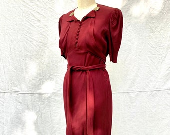 Vintage 1940”s Burgundy Crinkle- Crepe Rayon Dress with Long Wrap Ties for Waist & Dress Clips