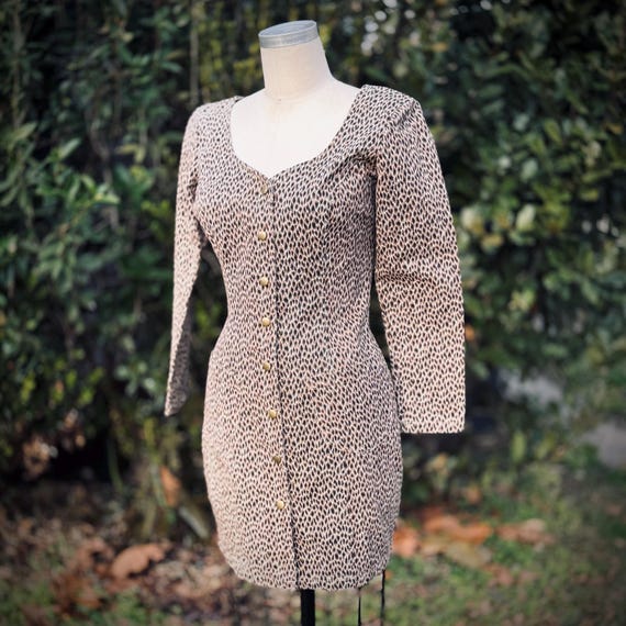 Vintage 80s Leopard Print Denim Mini Dress: Snap-Front Pockets Vintage 80s Leopard Print Denim Mini Dress: Snap-Front Pockets