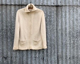 Vintage 60’s Rib Knit Cream Wool Zipper-Front Ski Sweater/Cardigan/ Size Large/ Vintage Knitwear/ Vintage Sportswear