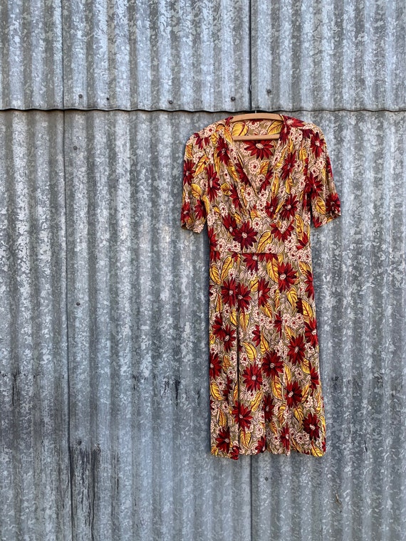 Very Rare Vintage 1940’s Jersey Knit Rayon Floral