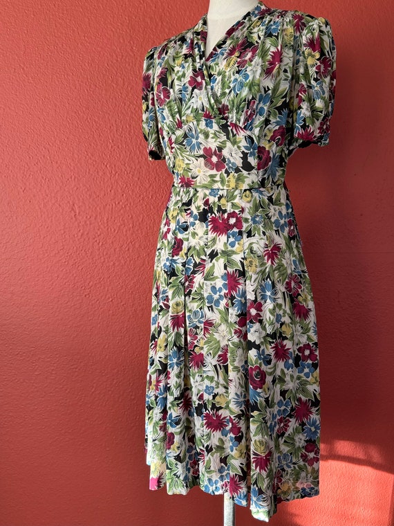 Vintage 1940’s Semi-Sheer Floral Rayon Day Dress … - image 1