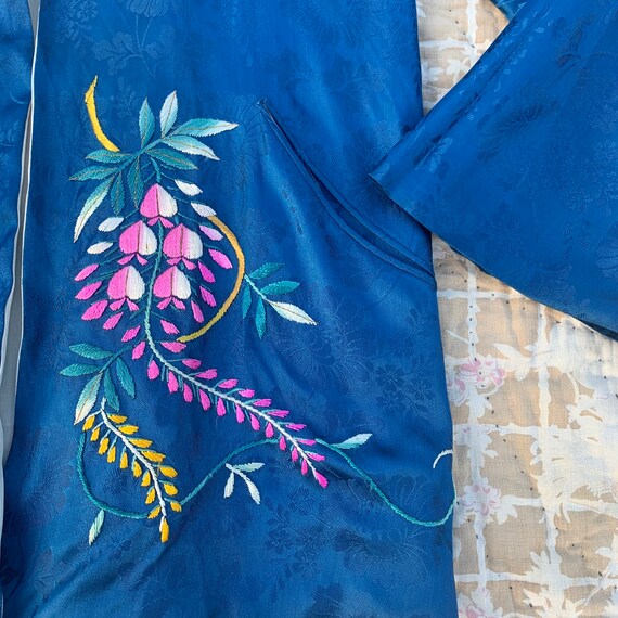 Rare Vintage 1920’s Deep Royal Blue Chinese Silk … - image 6