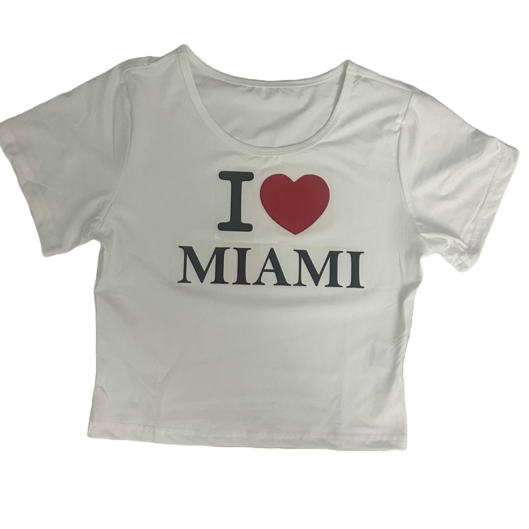 ◇ILLIGO◇ Signature Heart Fitted Crop T-Shirt Beige I Heart Miami Shirt I Love Miami I Love Crop Top Baby Tee