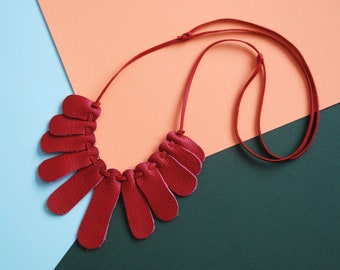 Recycled Leather Necklace Sensu by Mainichi